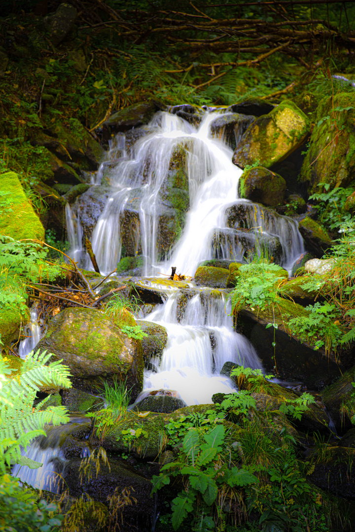 kleiner Wasserfall