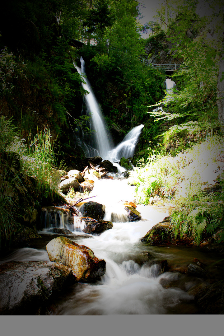 kleiner Wasserfall im Schwarzwald