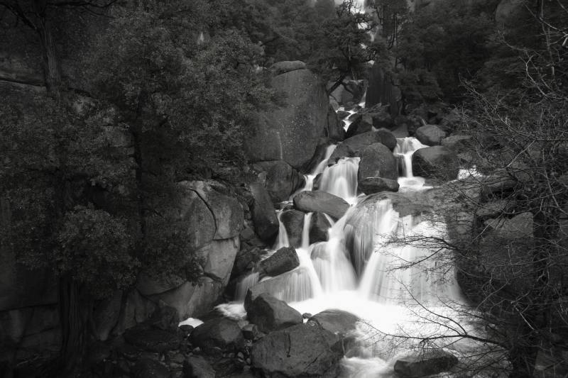 kleiner Wasserfall in Yosemite NP