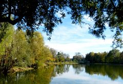 kleiner Weiher im Norden Münchens