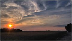 kleiner Wolkentanz am abend ....