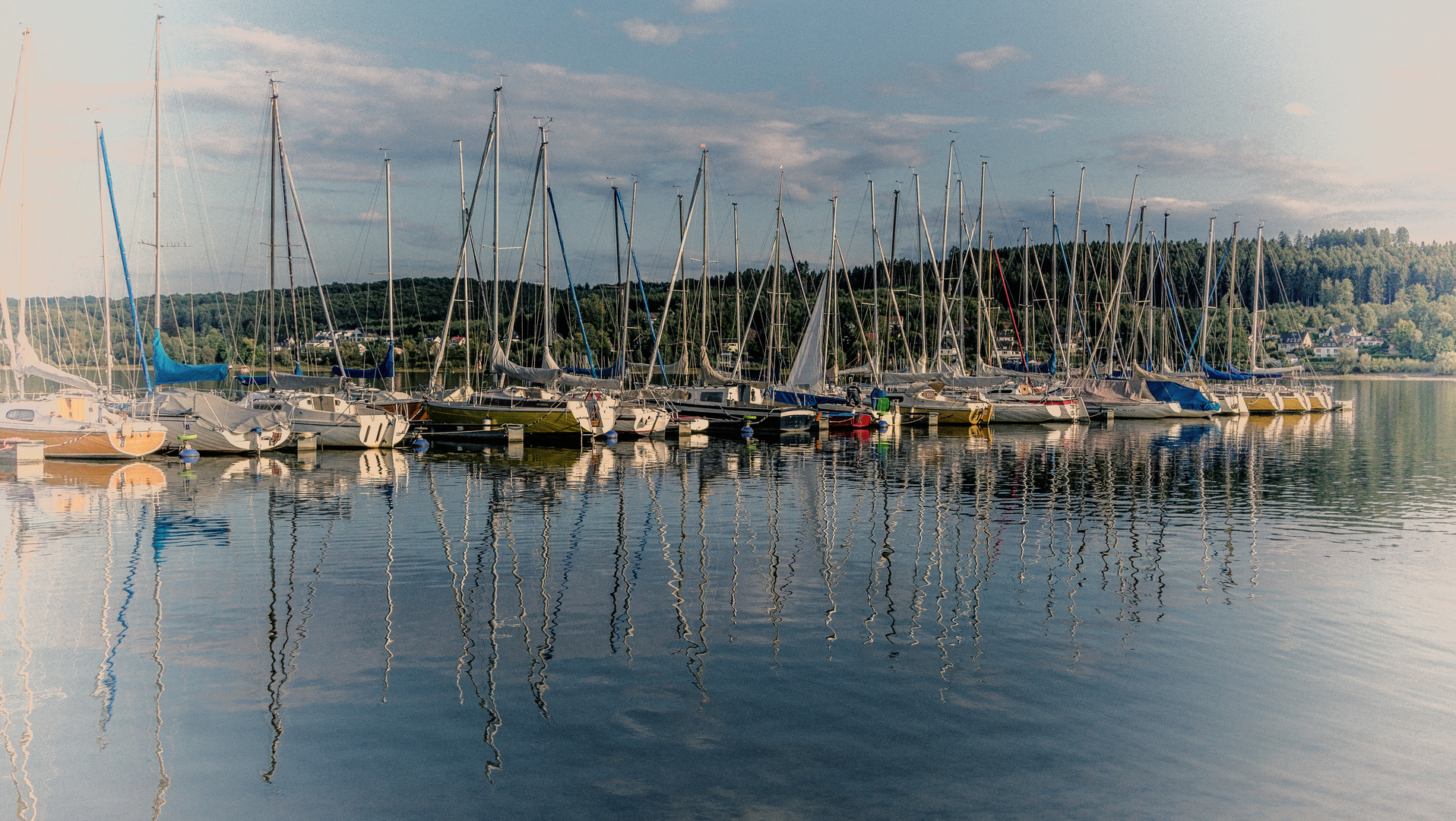 Kleiner Yachthafen