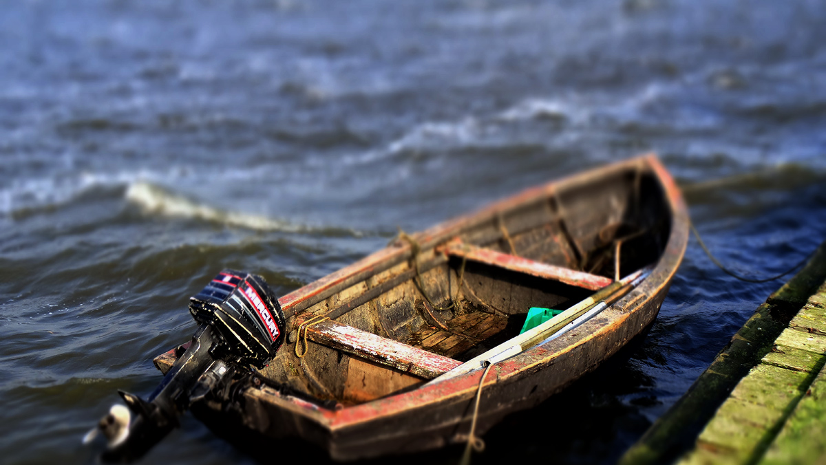 kleines Boot- großes Meer