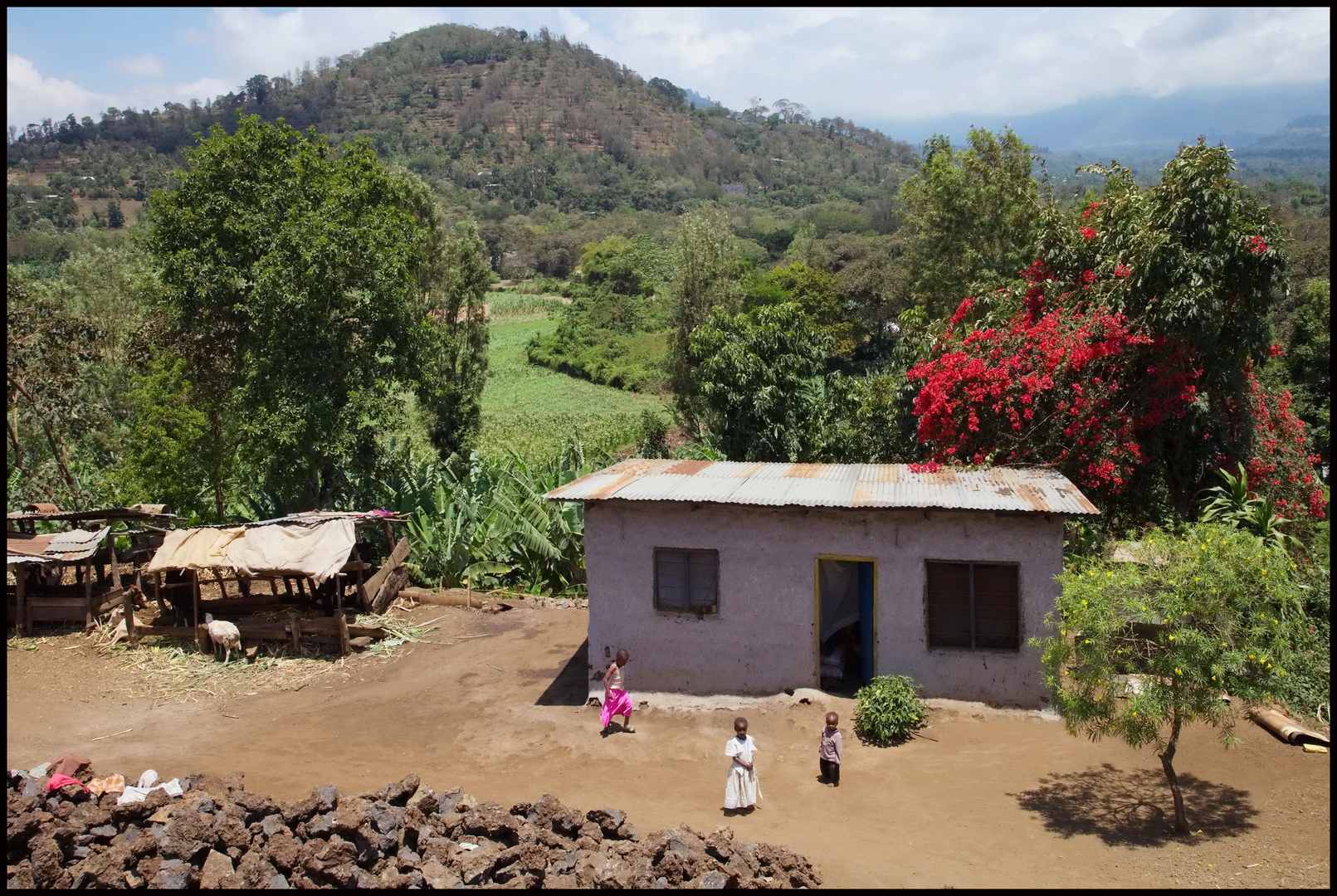 Kleines Dorf am Rande von Arusha
