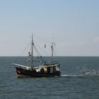 Kleines Fischerboot in der Nordsee