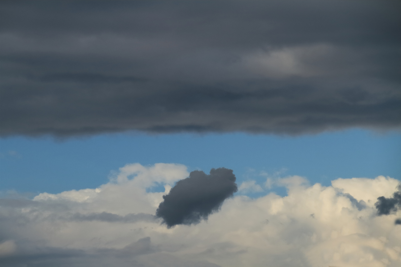 kleines Gewitter-Wölkchen 