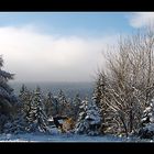 kleines haus im schnee