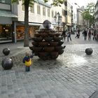 Kleines Kind am Brunnen