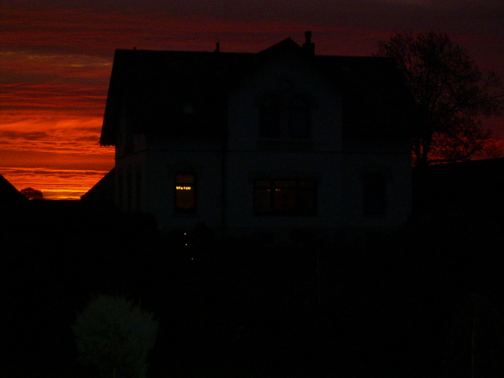 kleines Licht grüßt großes Licht