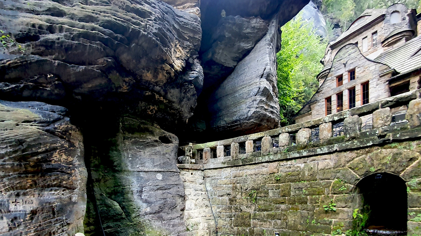 Kleines Männlein im Berg