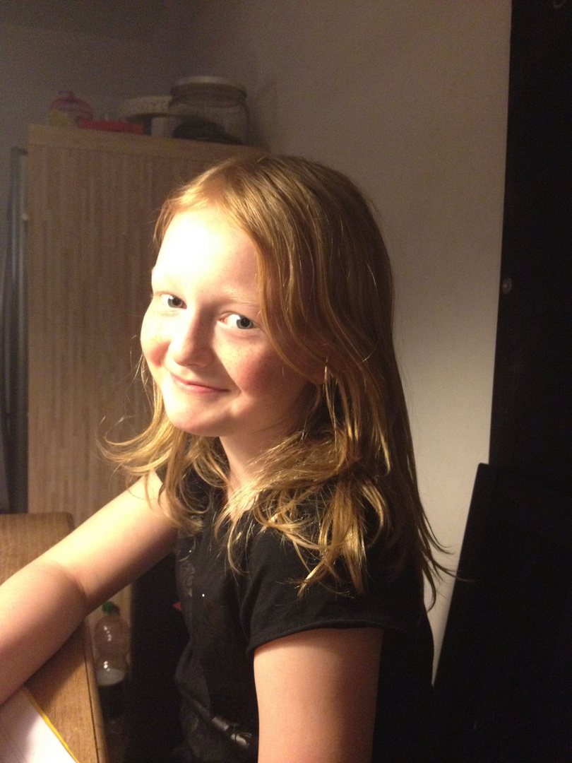Rothaariges Girl mit Sommersprossen Rothaariges Girl mit Sommersprossen