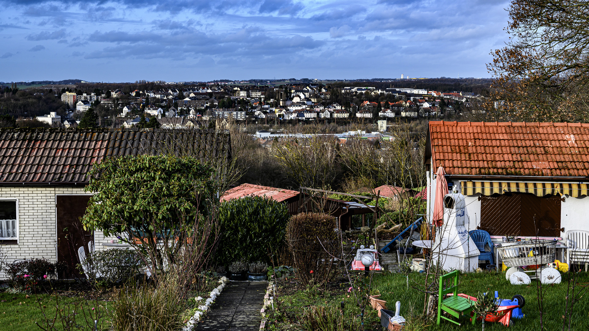 Kleingärten über Wuppertal