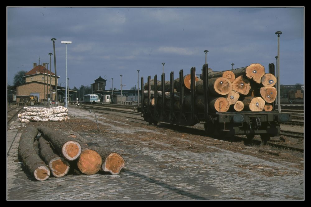 Kleinstadtbahnhof in den 90ern