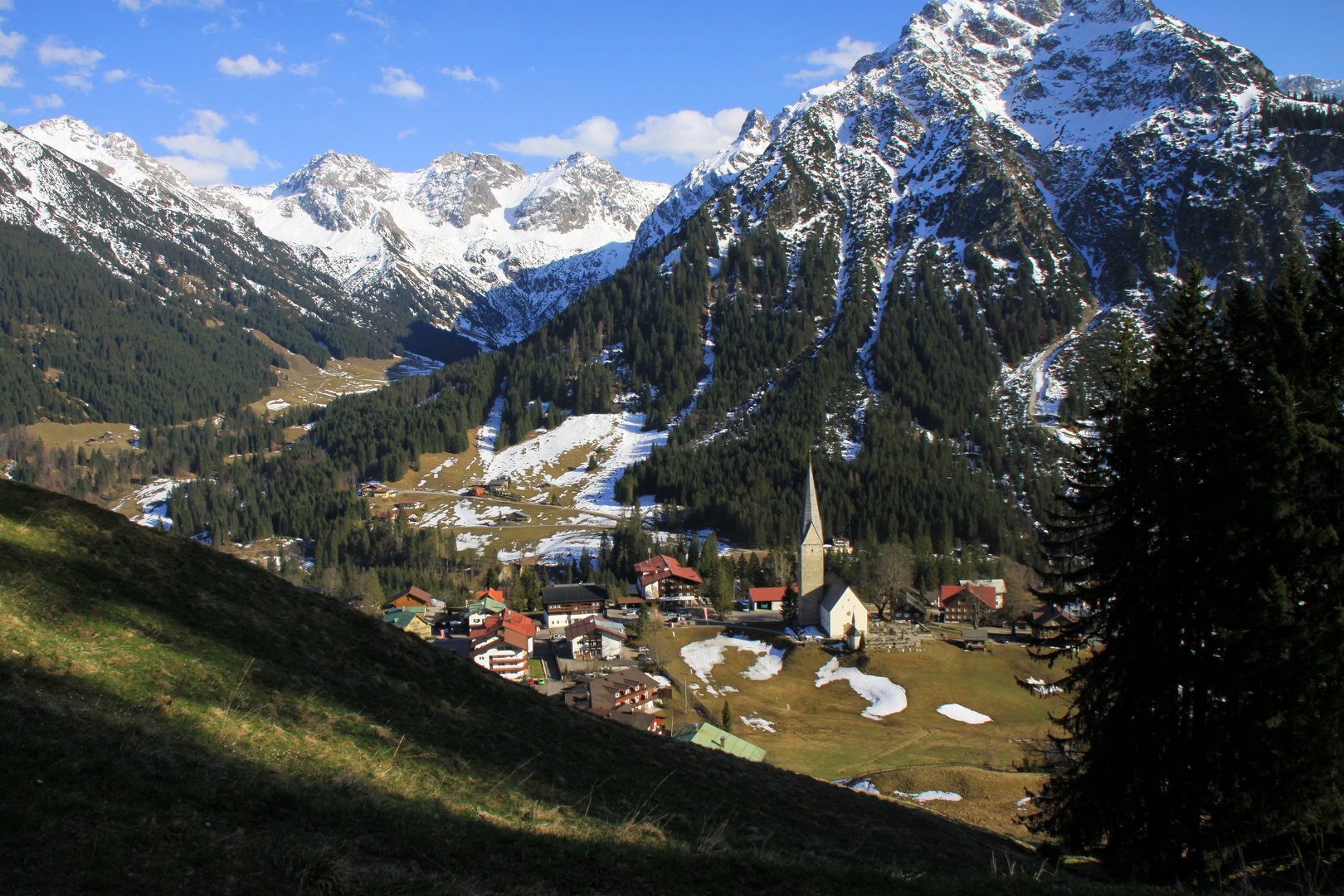 Kleinwalsertal, Blick auf Mittelberg