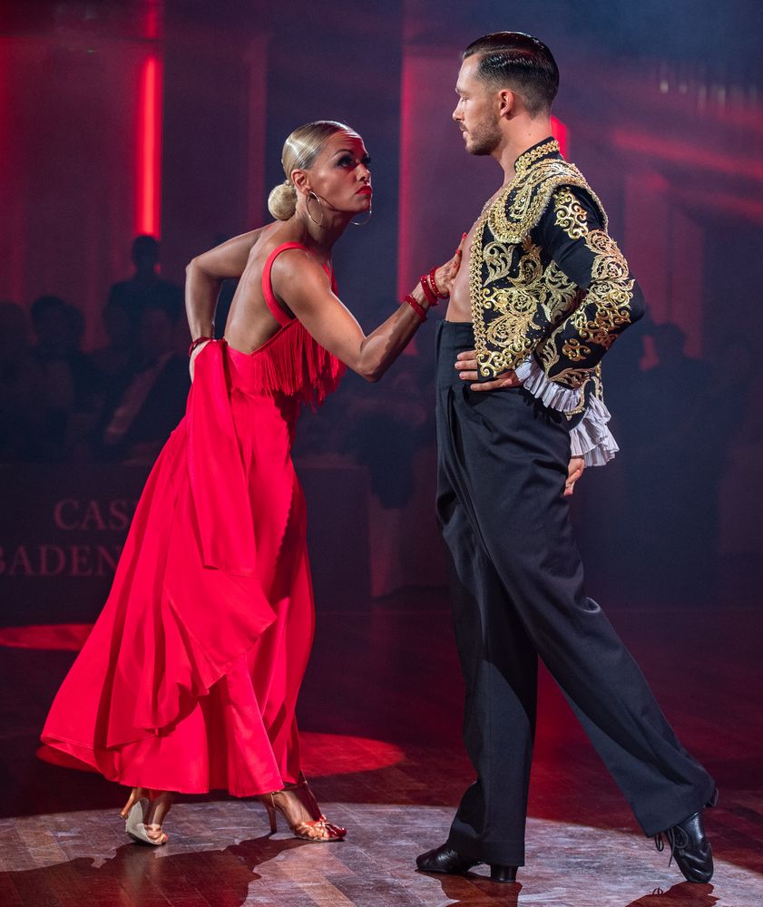 Klemen Prasnikar & Alexandra Averkieva (Slowenien) beim Paso Doble