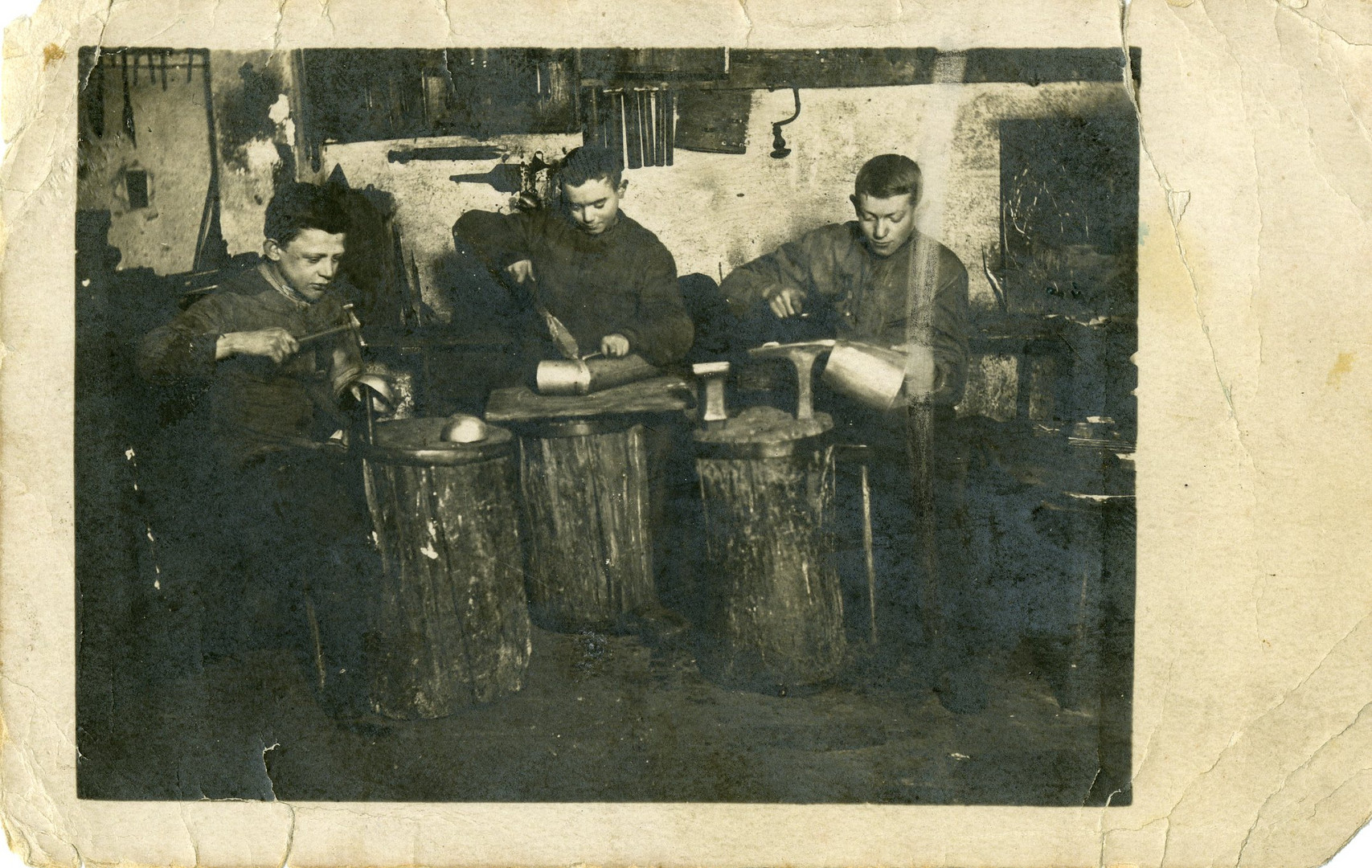 Klempnerlehrlinge ca. 1917