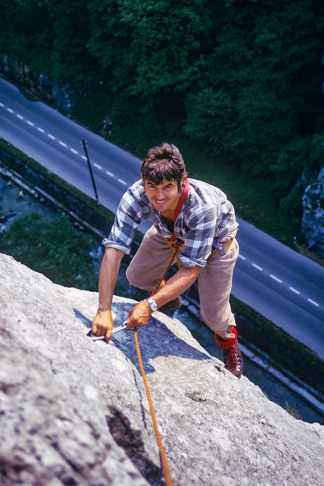 Klettern auf der Arête Spéciale von Moutier (Dia von 1974 gescannt)