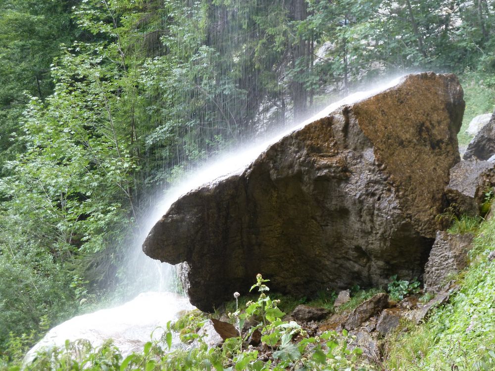 Kletterparadies "Schleier-Wasserfall" bei Going am Wilden Kaiser, Tirol - Österreich von Foto-Voltaik 