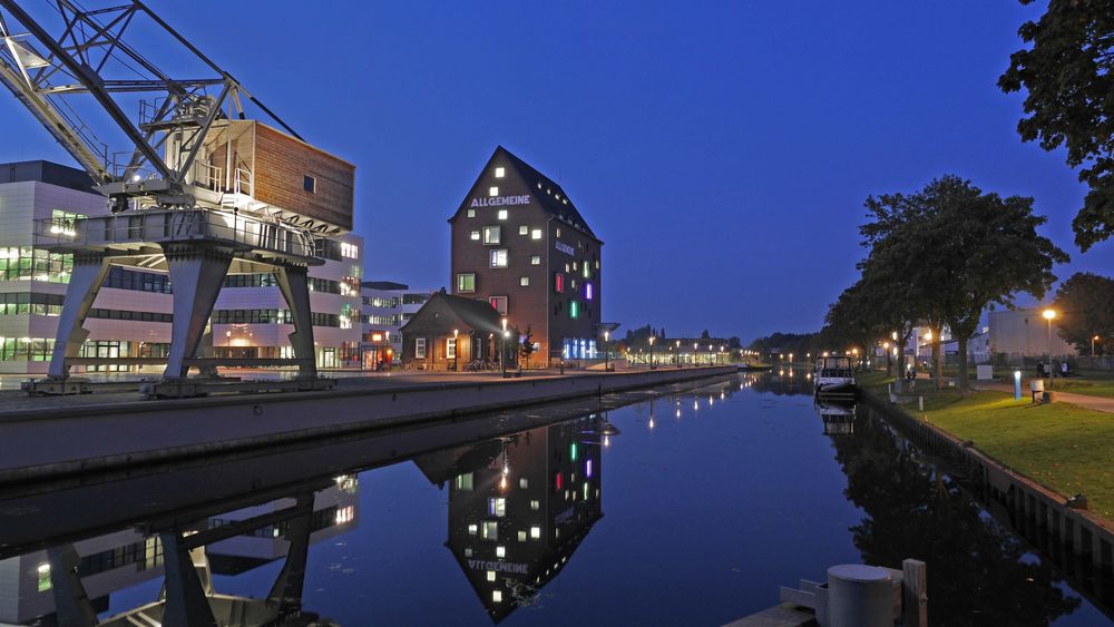 Kleve Foto & Bild | architektur, architektur bei nacht, heimat Bilder auf fotocommunity