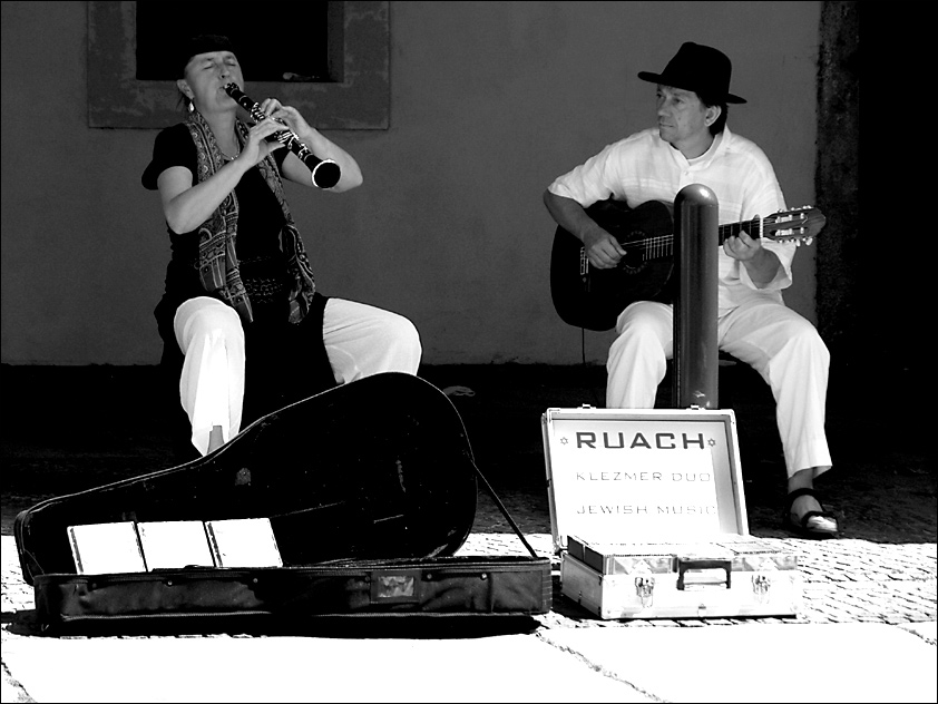 KLEZMER DUO ... JEWISH MUSIC