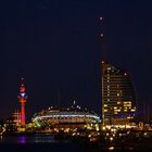 Klimahaus und Atlantikhotel bei Nacht