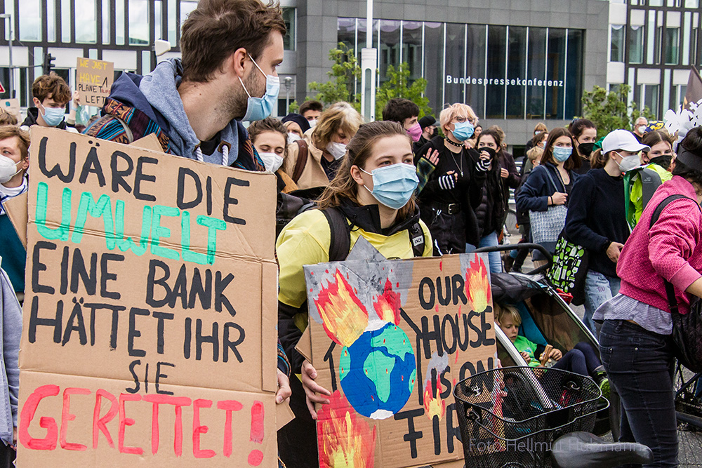 KLIMASTREIK WELTWEIT 24.09.2021 - BERLIN #01