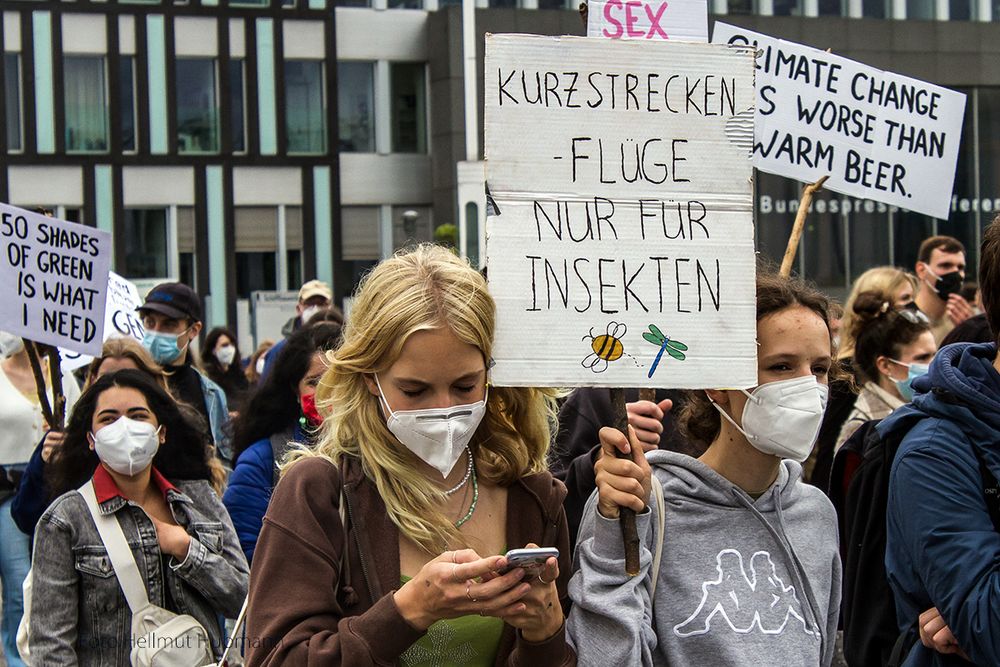 KLIMASTREIK WELTWEIT 24.09.2021 BERLIN  #03