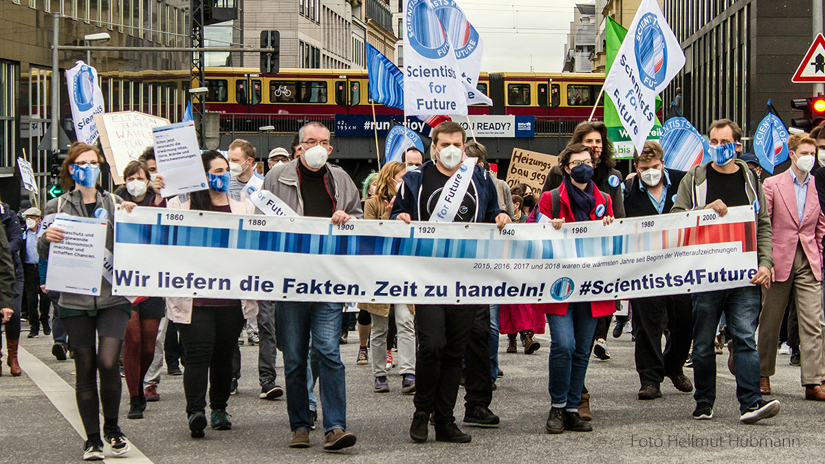 KLIMASTREIK WELTWEIT 24.09.2021 BERLIN # 09