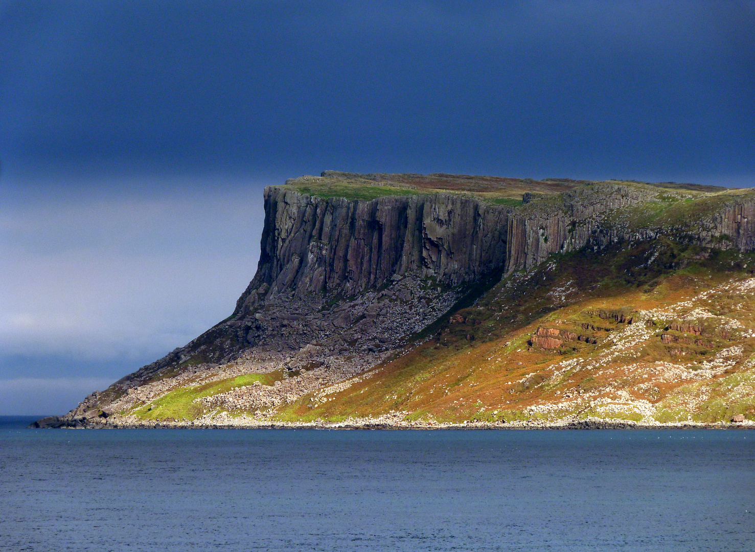 Klippe am Nordmeer