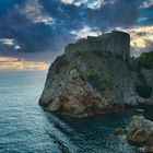 Klippe mit Festung vor Dubrovnik