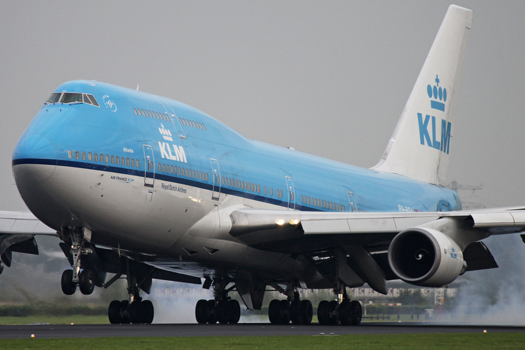 KLM B744