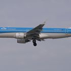  KLM Cityhopper Embraer ERJ-190STD 