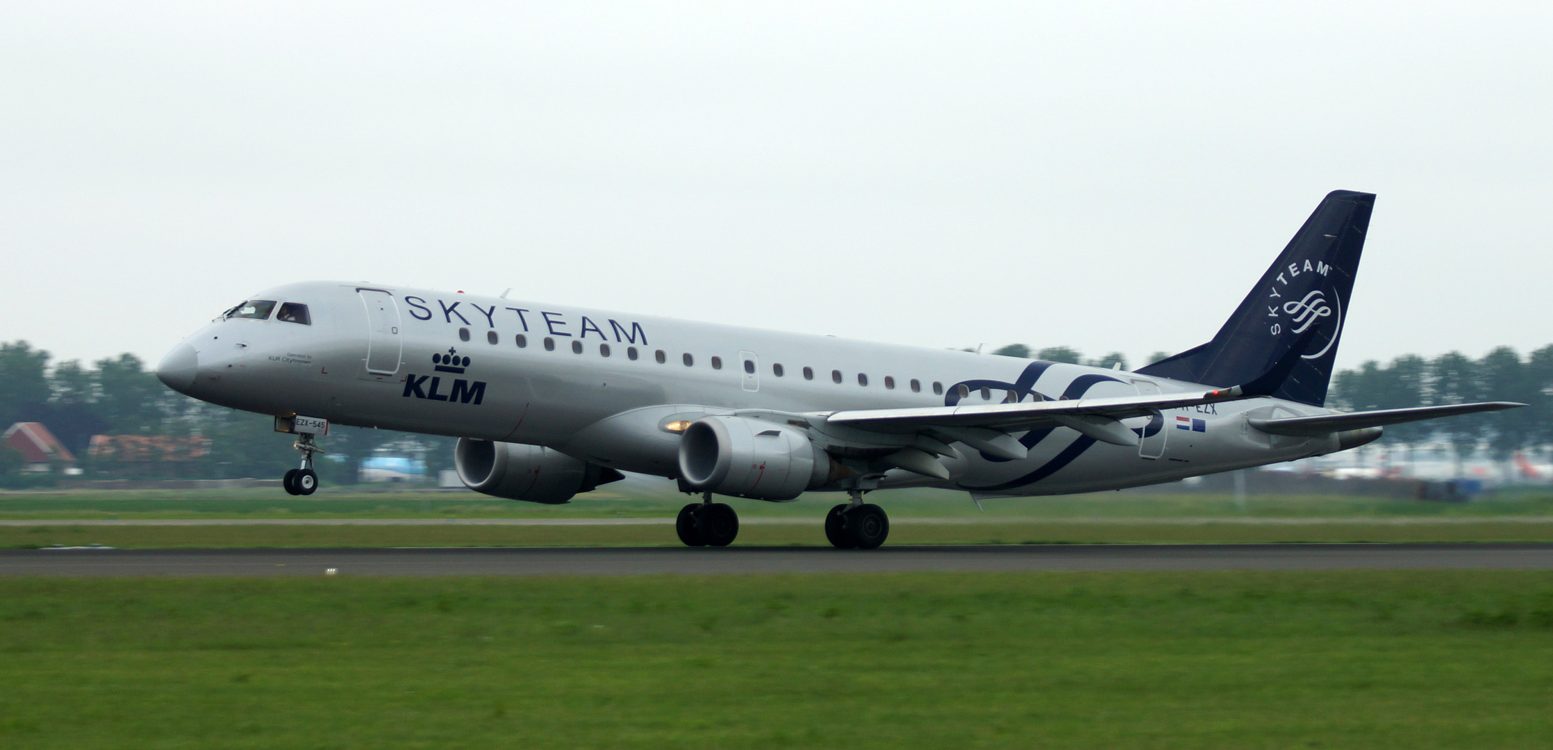 KLM Cityhopper / SKYTEAM Livery