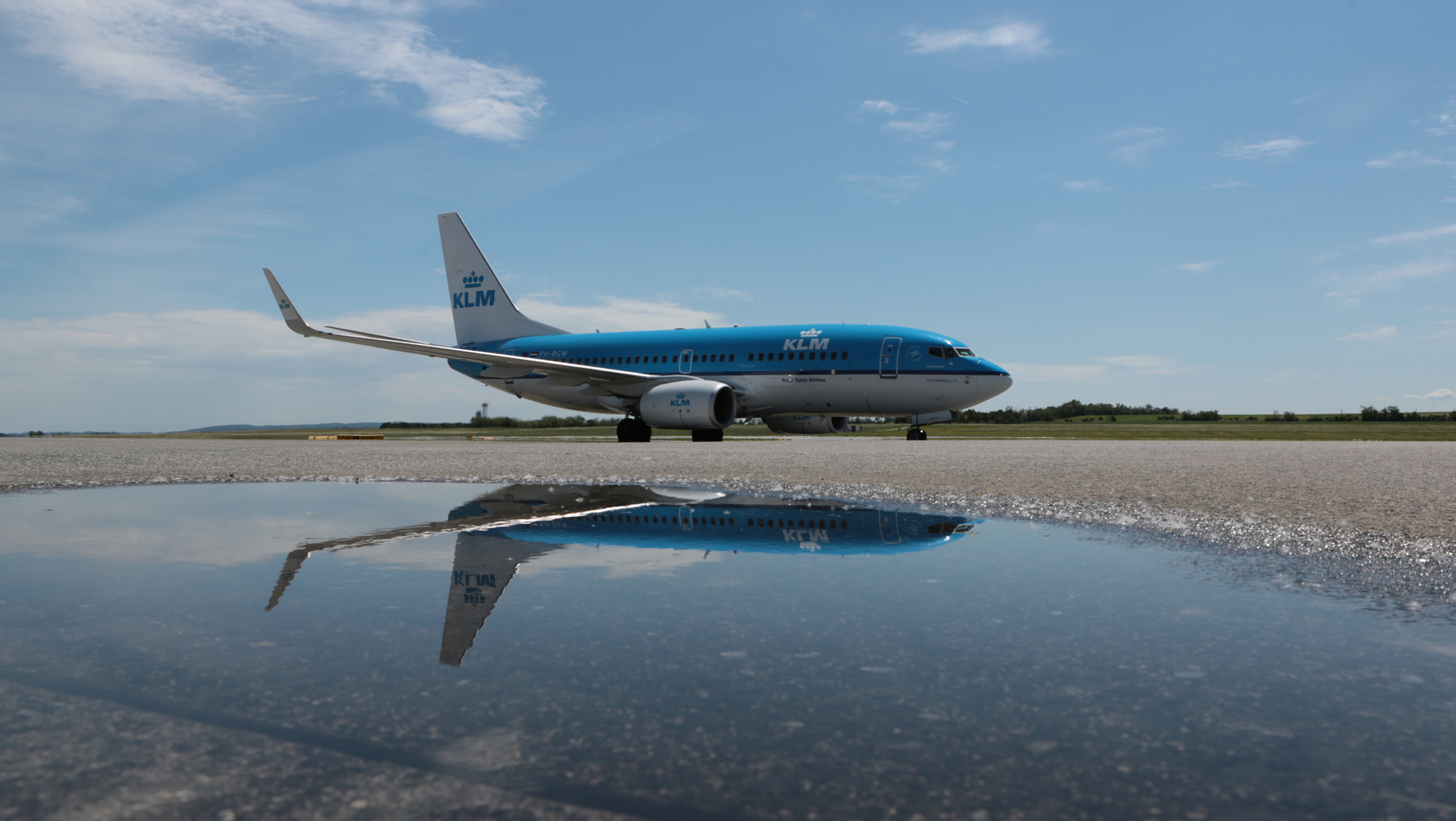 KLM im Wasser