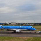 KLM mit Towtruck