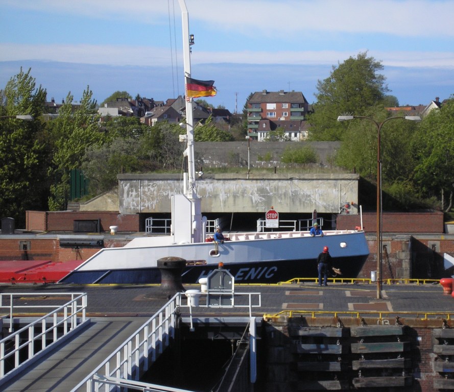 Klönschnack an der Kieler Schleuse