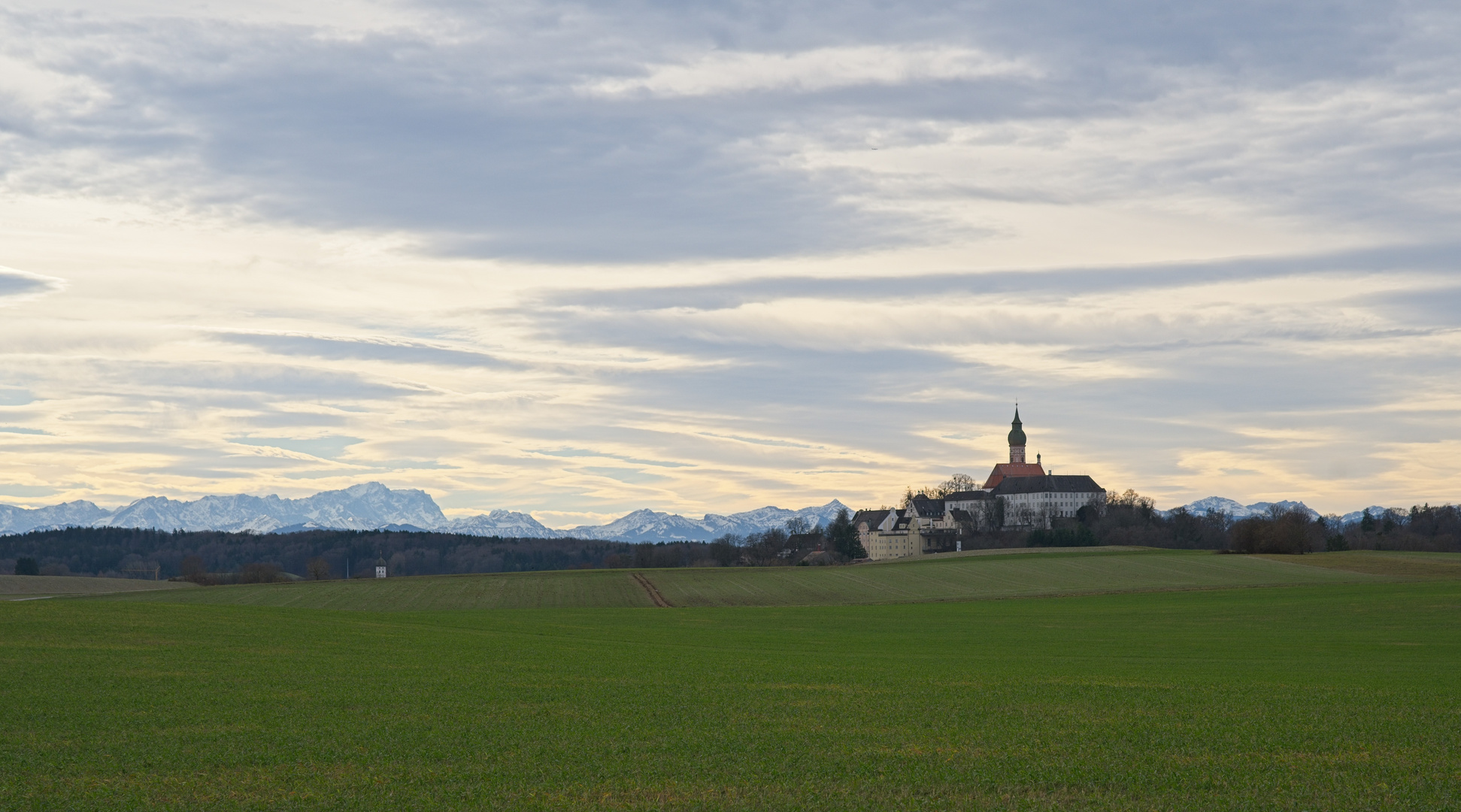 Kloster Andechs und die Zugspitze