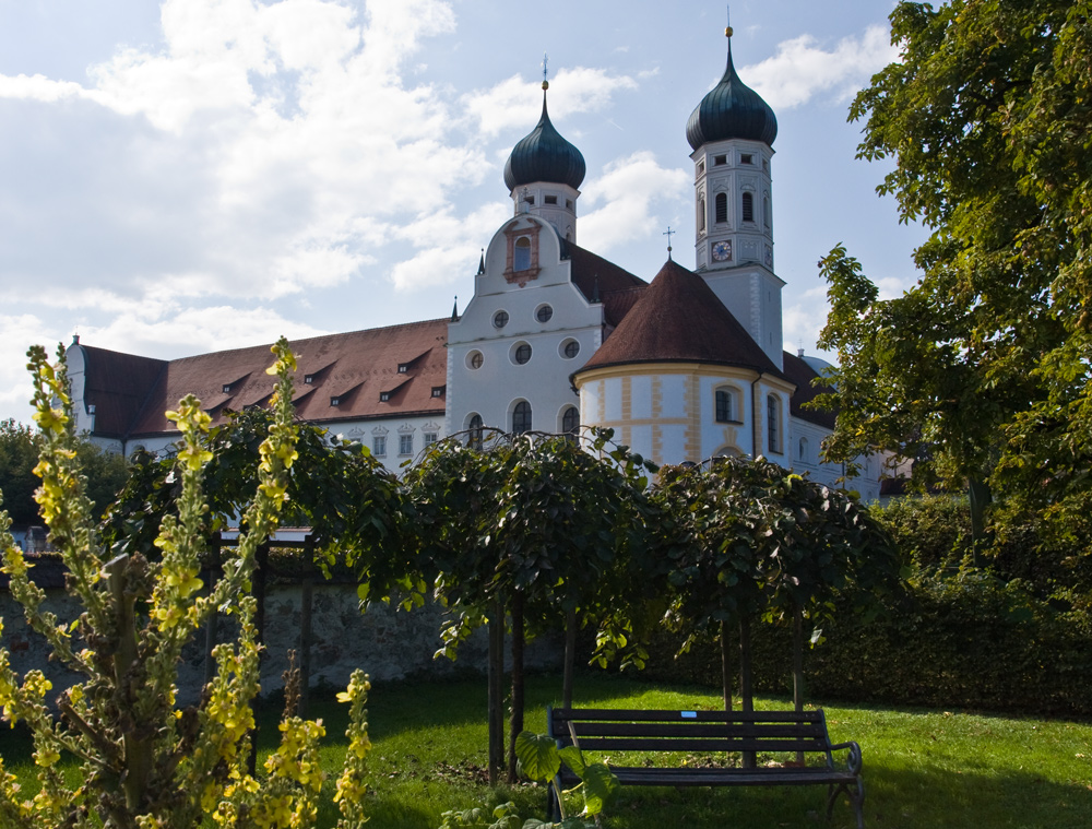 KLOSTER BENEDIKTBEUERN -OBB