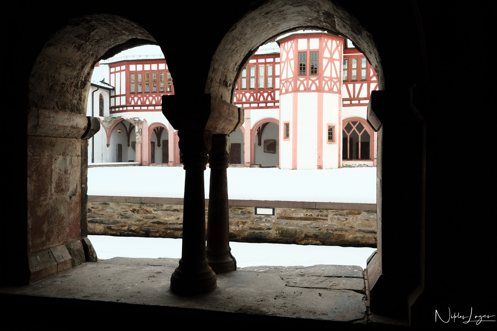 Kloster Eberbach: Blick aus dem Kapitelsaal in den Innenhof