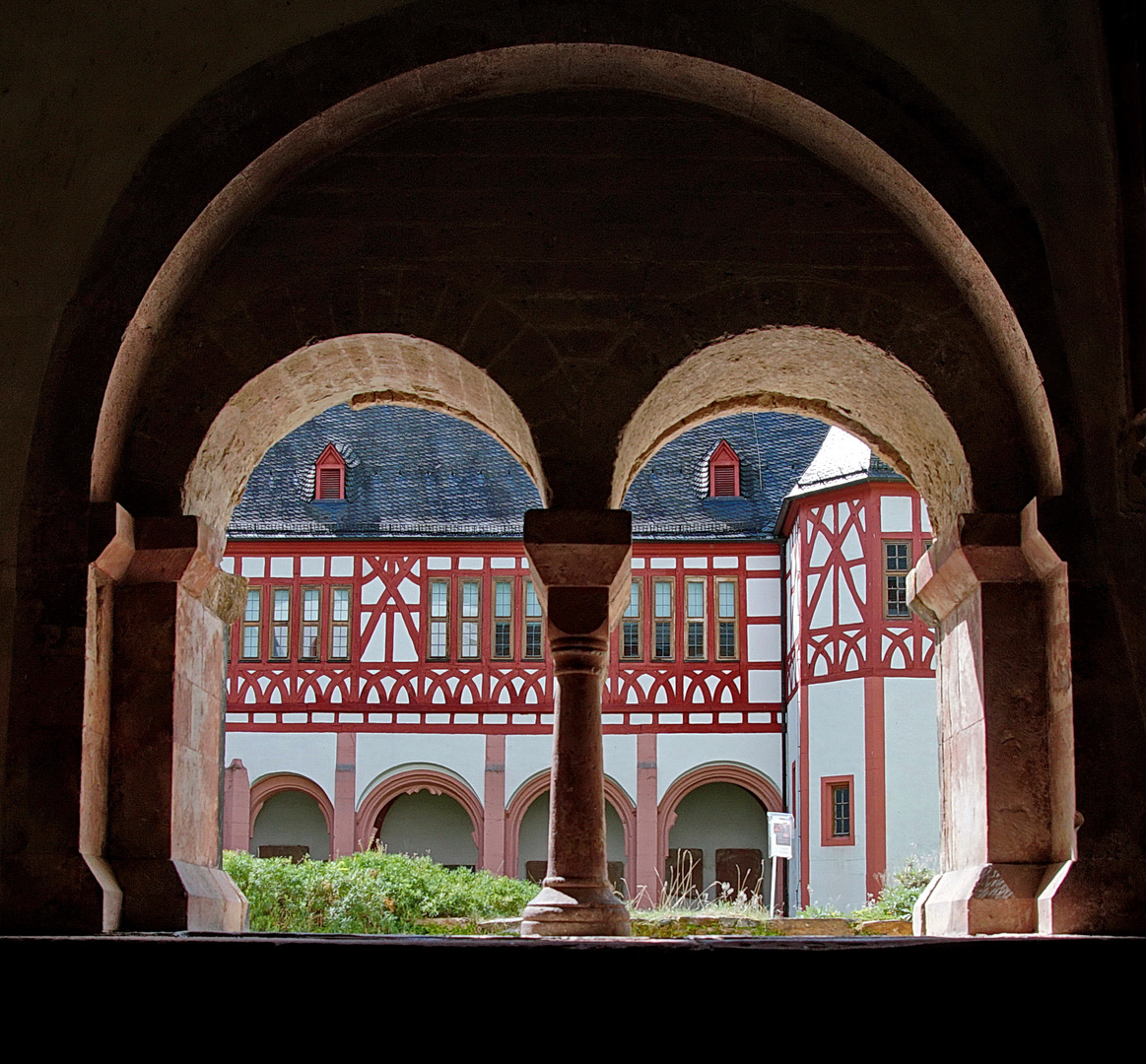 Kloster Eberbach : Blick in den Kreuzgarten