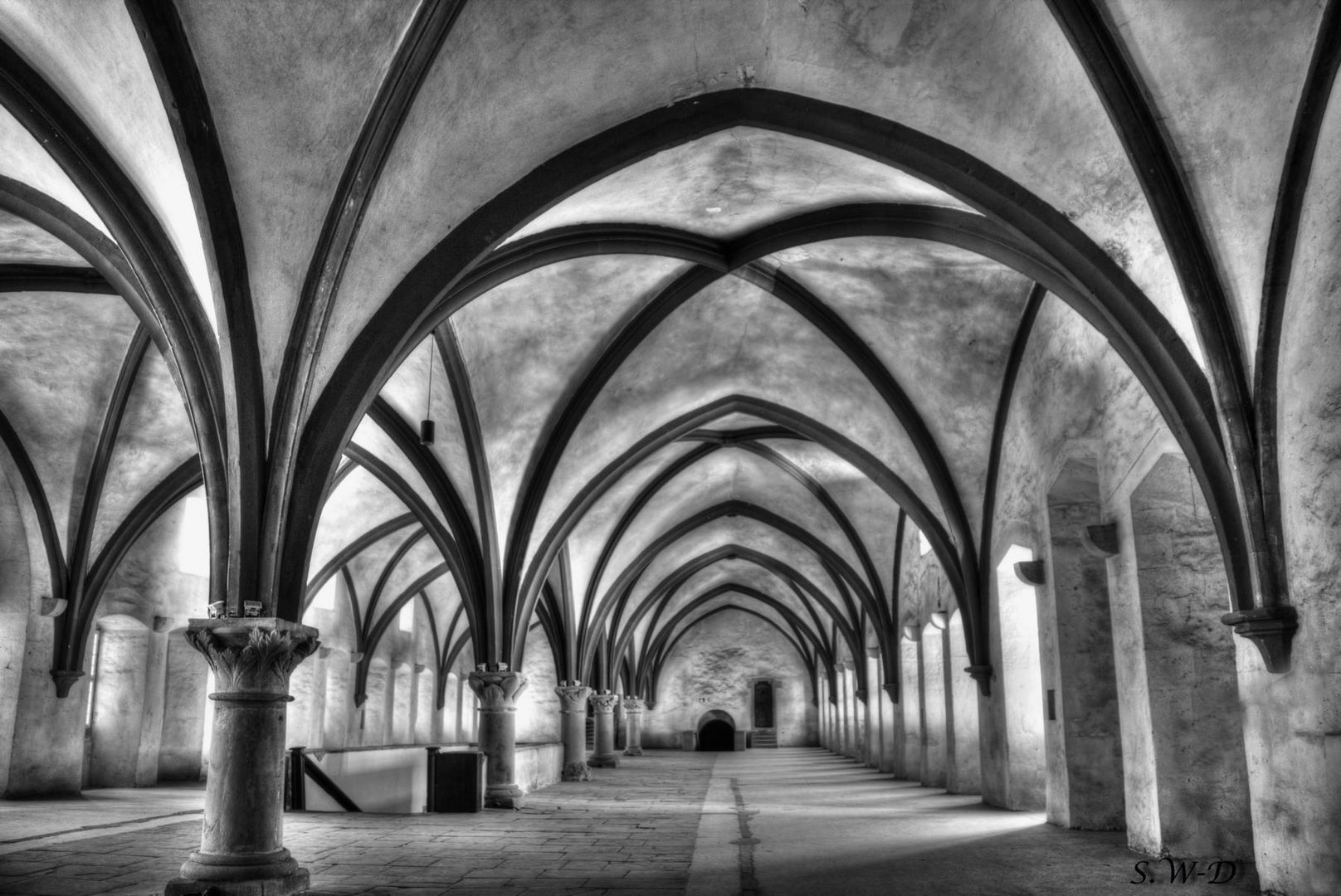 Kloster Eberbach " Im Namen der Rose " Schlafsaal der Mönche