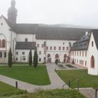 Kloster Eberbach im Nebel