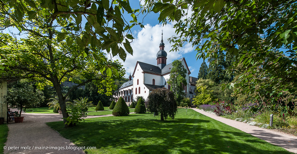 Kloster Eberbach im September