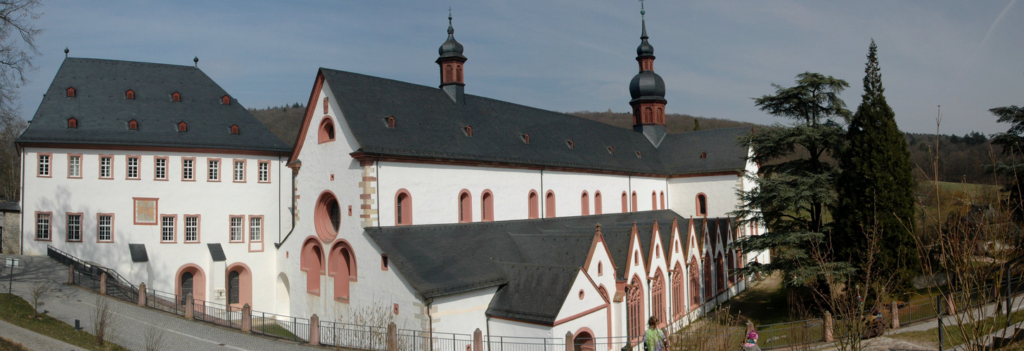 Kloster Eberbach Pano 1