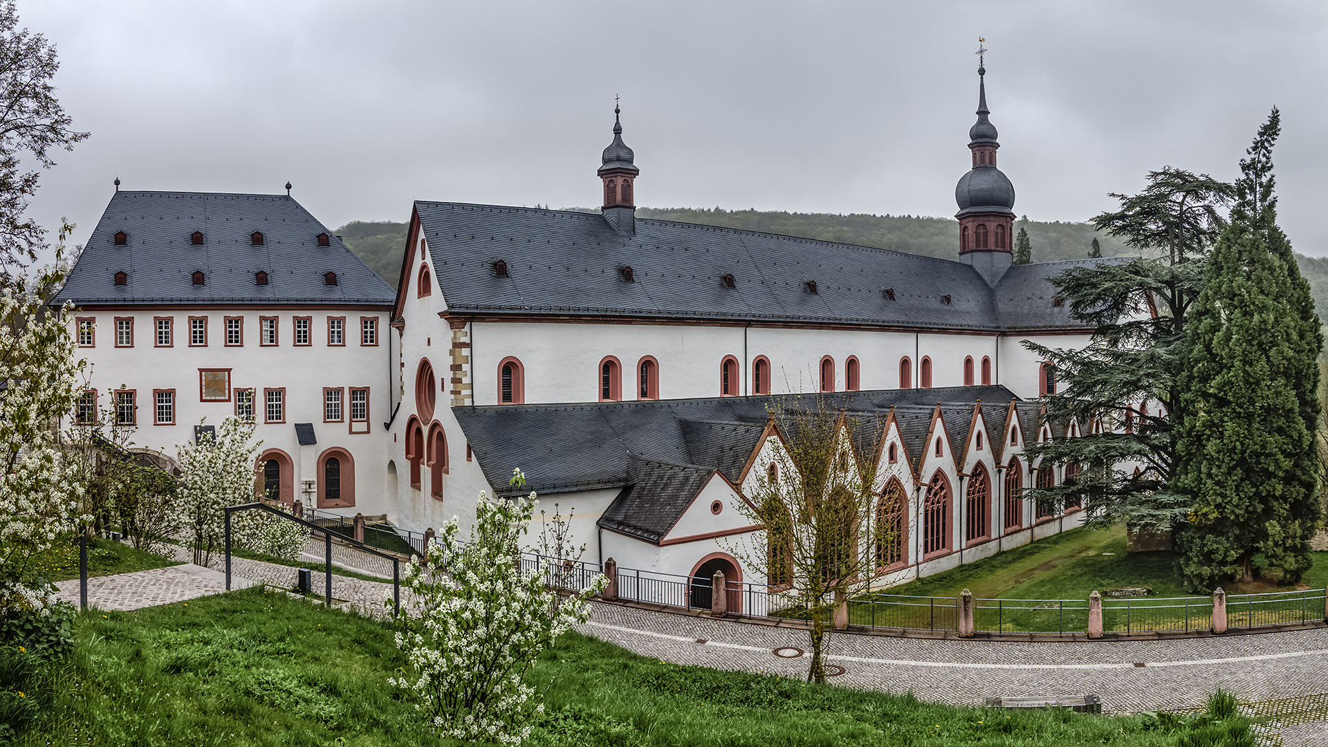 KLOSTER EBERBACH, RHEINGAU