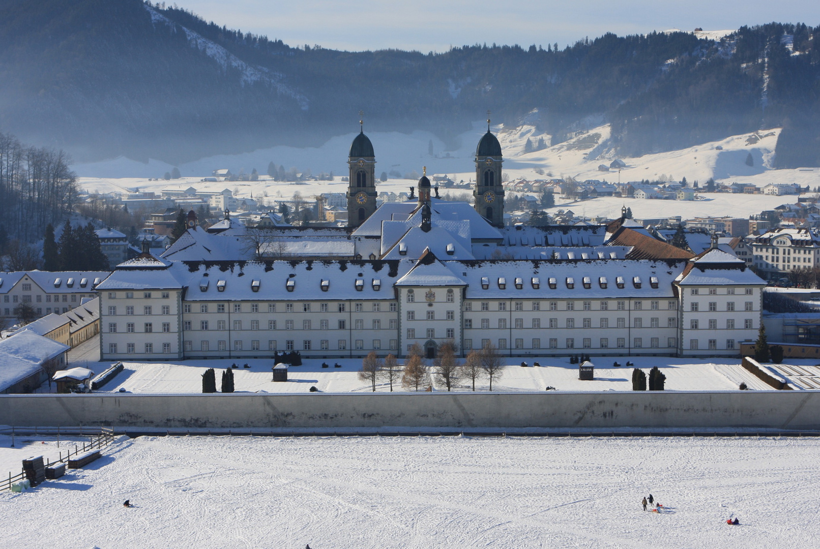 Kloster Einsiedeln im Winterkleid