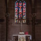 Kloster Hirsau: Altar und Kirchenfenster der Marienkapelle