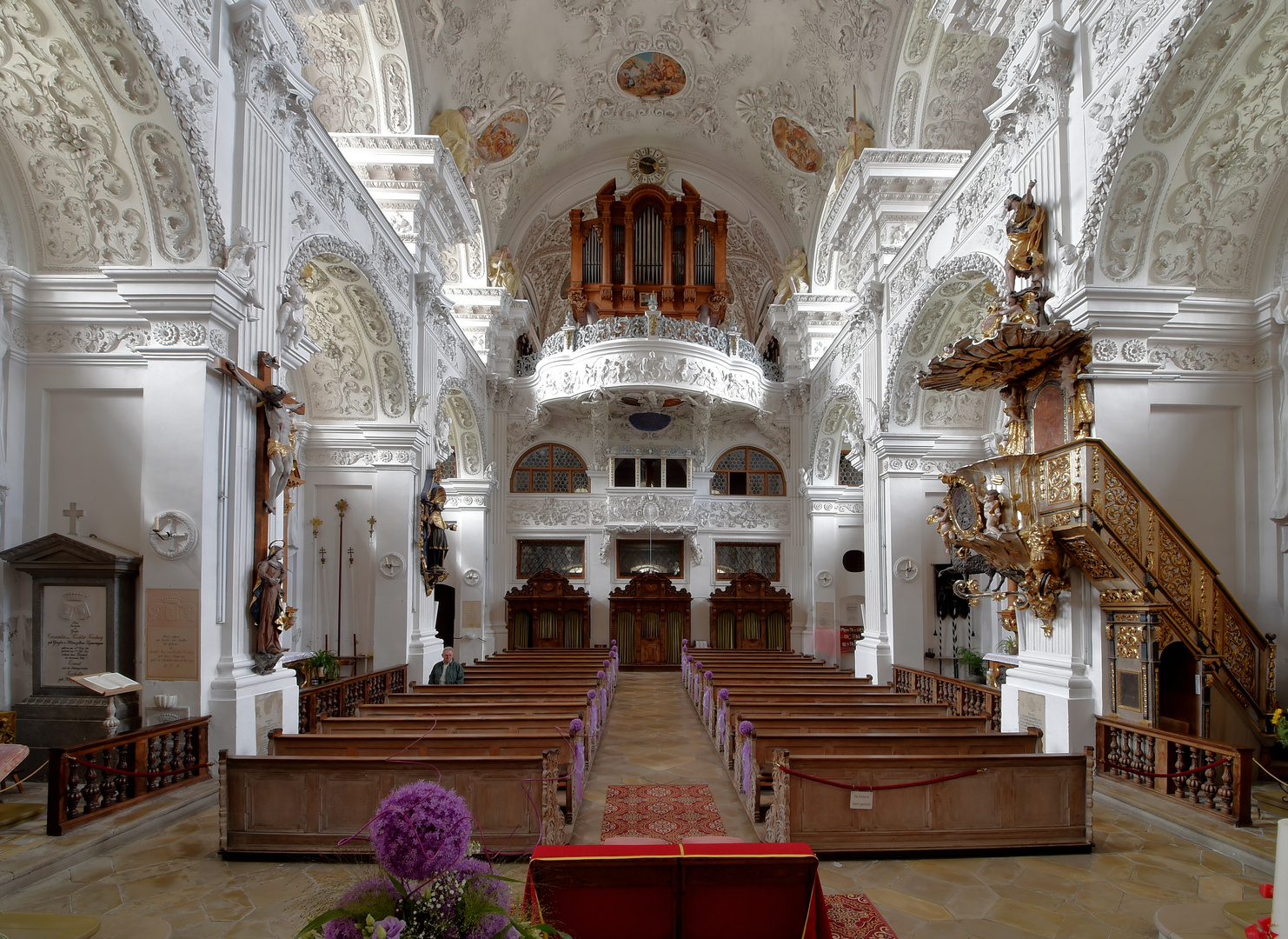 Kloster Holzen Allmannshofen Blick zur Orgel