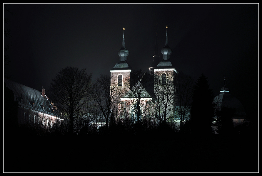 Kloster in der Nacht