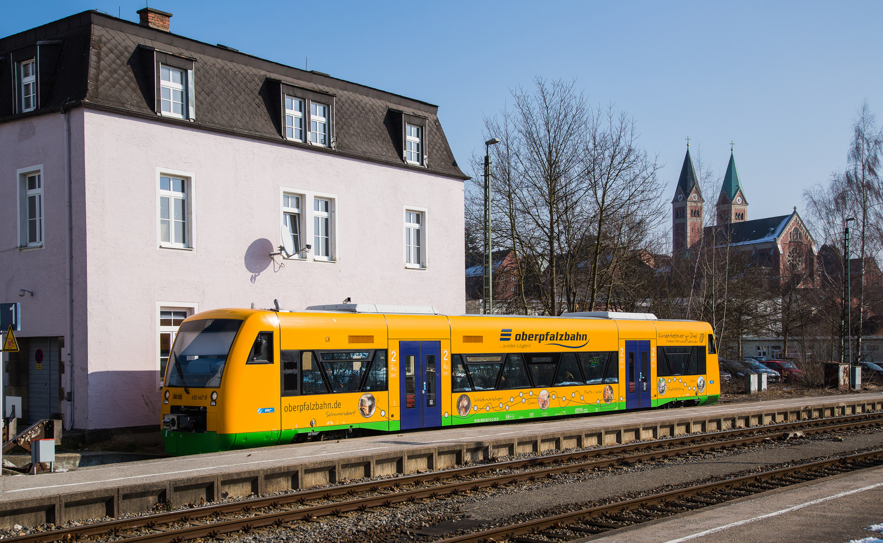 Kloster-Kirchen-Kulisse